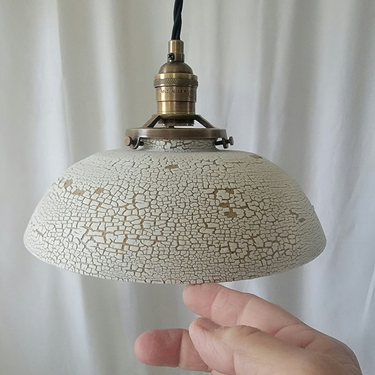 Style#075 White crawl hanging pendant