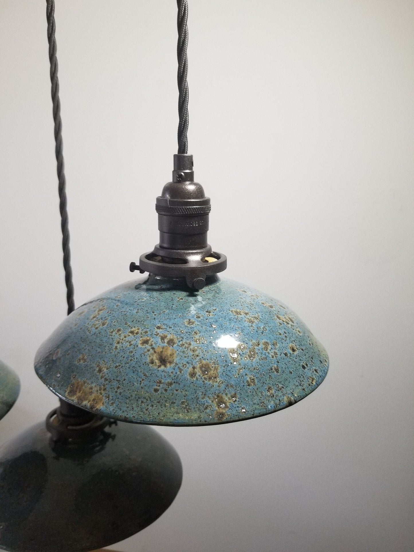 Style#047 Pottery Pendant Light in Ship Wreck Blue