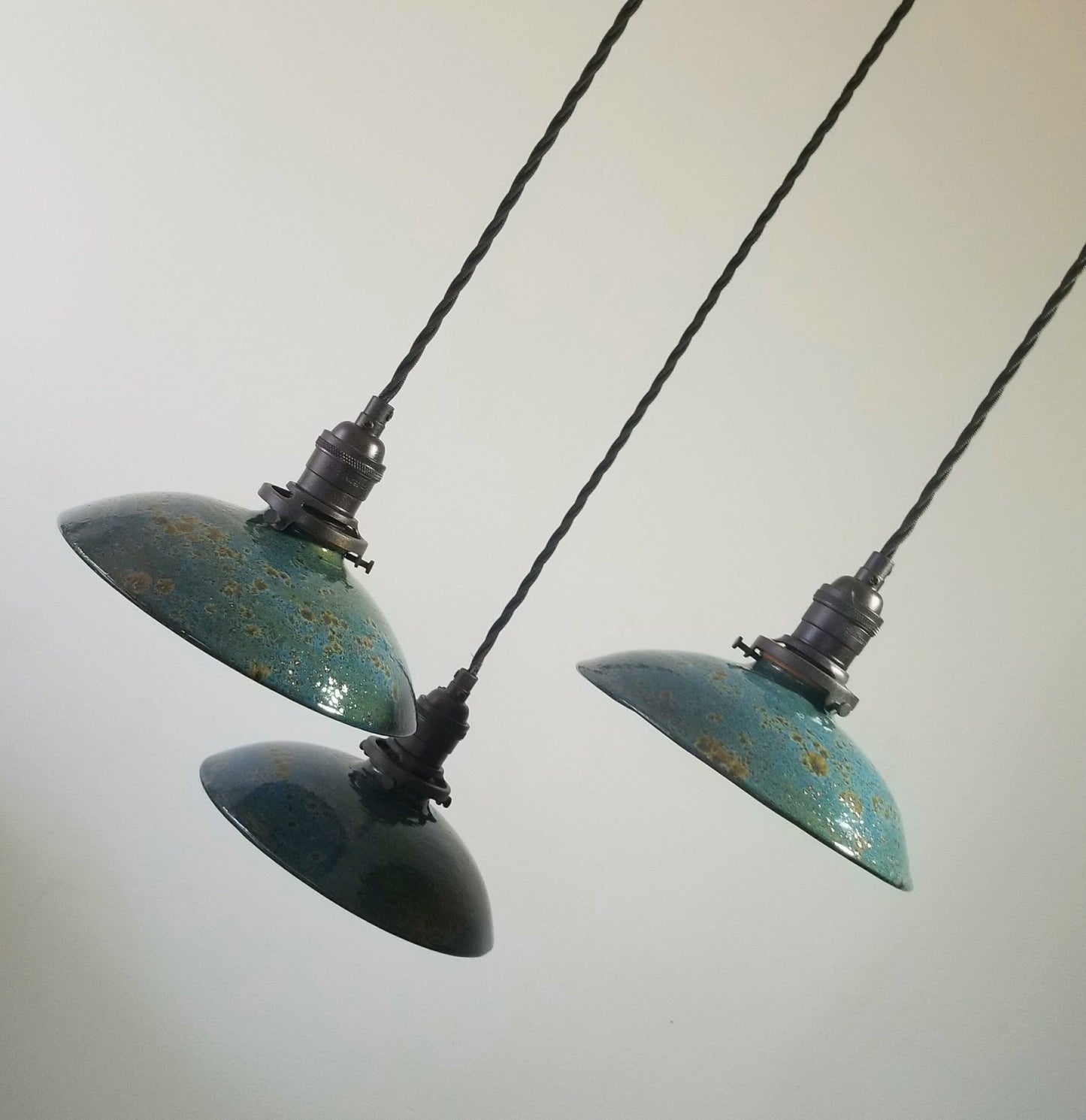 Style#047 Pottery Pendant Light in Ship Wreck Blue