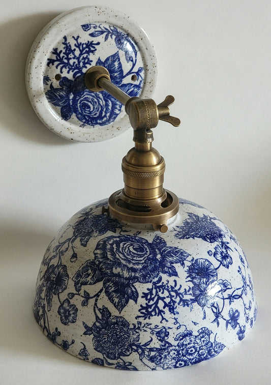 Style#061 Floral Cottage Sconce