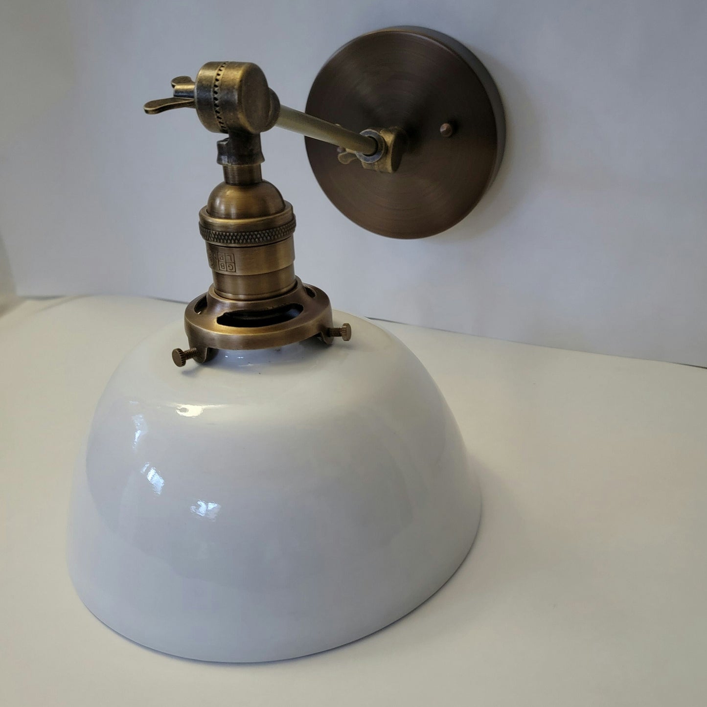 Style#065 Antique brass farmhouse wall sconce