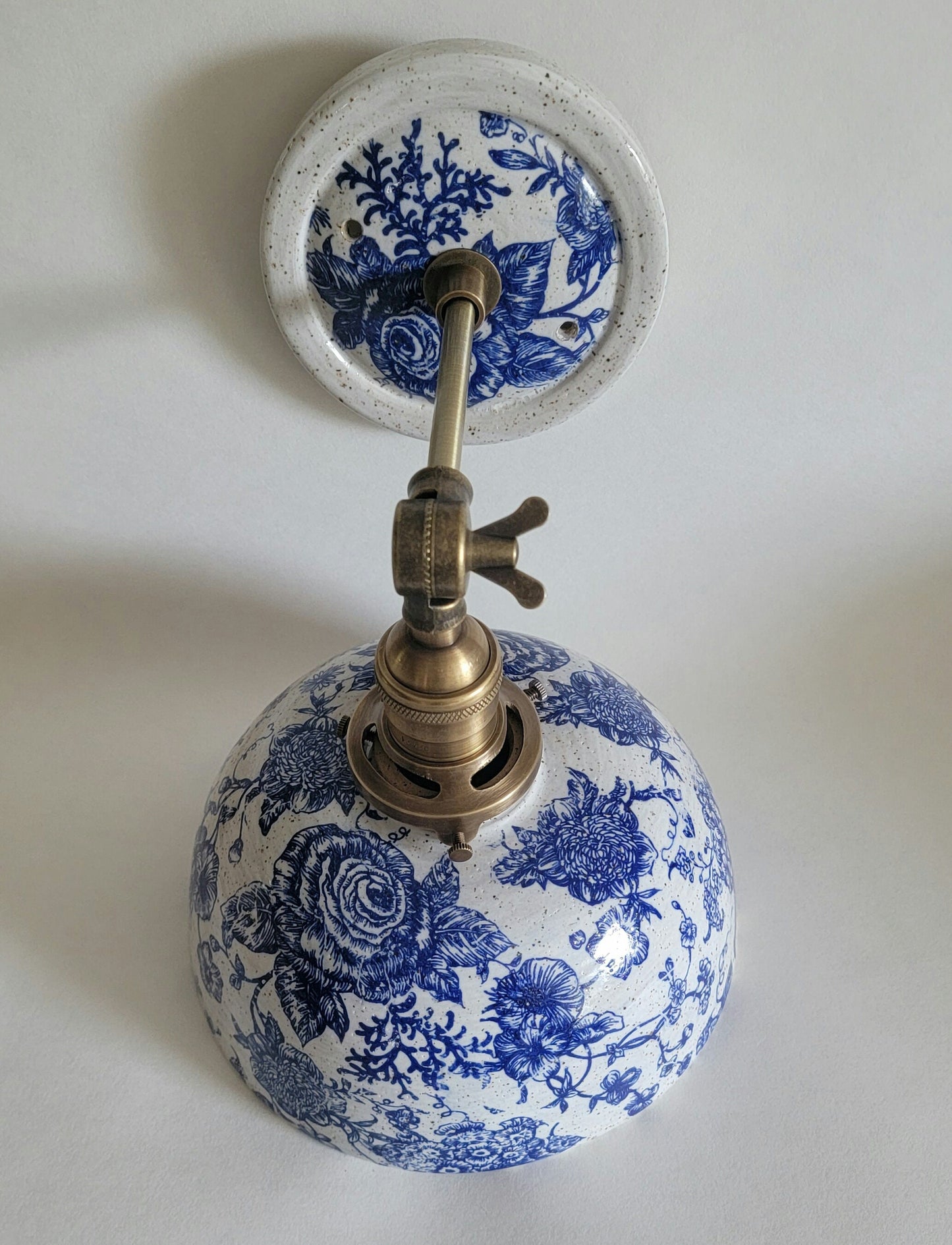 Style#061 Floral Cottage Sconce