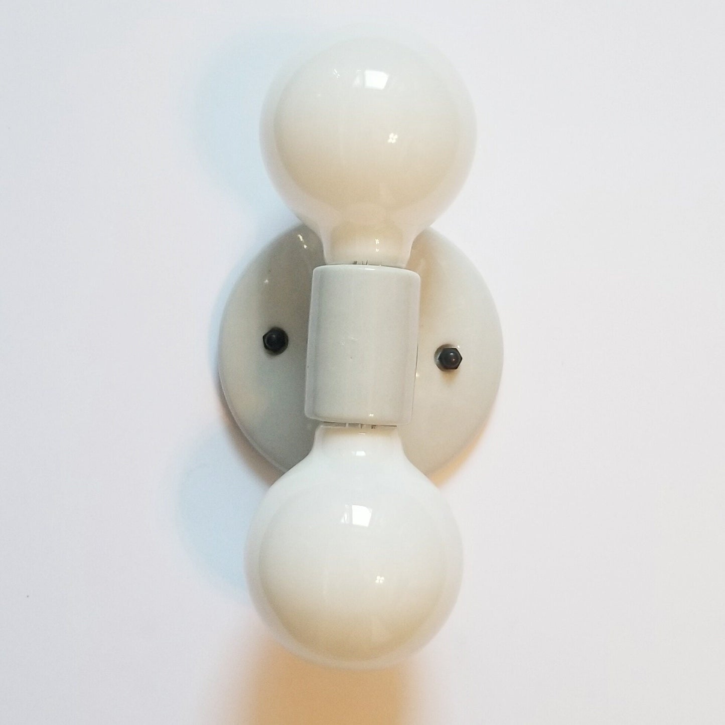 Style#033 White ceramic wall sconce